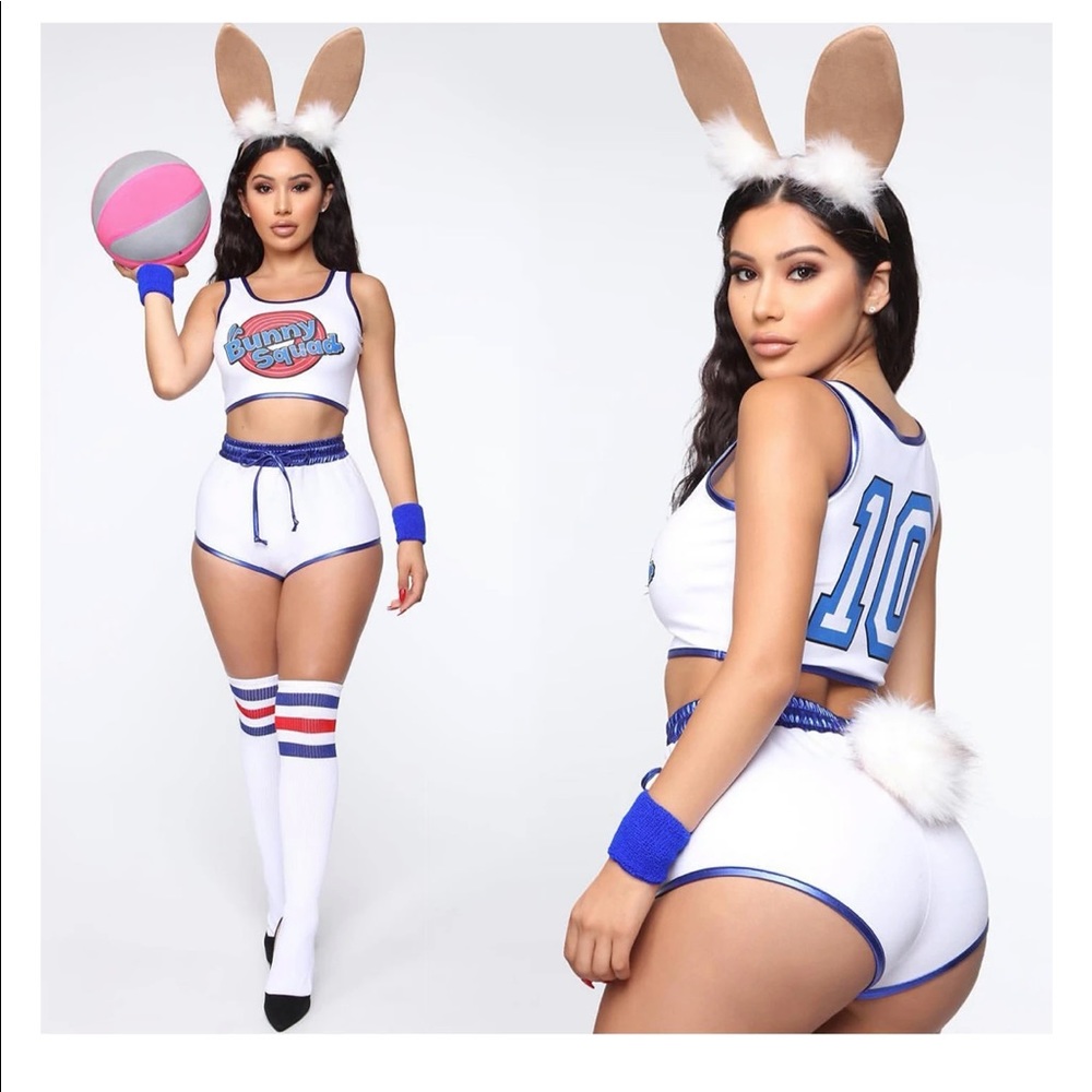 Lola bunny Halloween costume